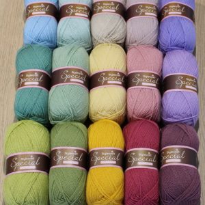Attic 24 - Meadow yarn pack